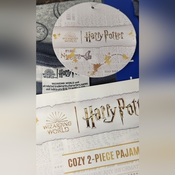 Harry Potter Ladies Pajama's - Picture 3 of 4